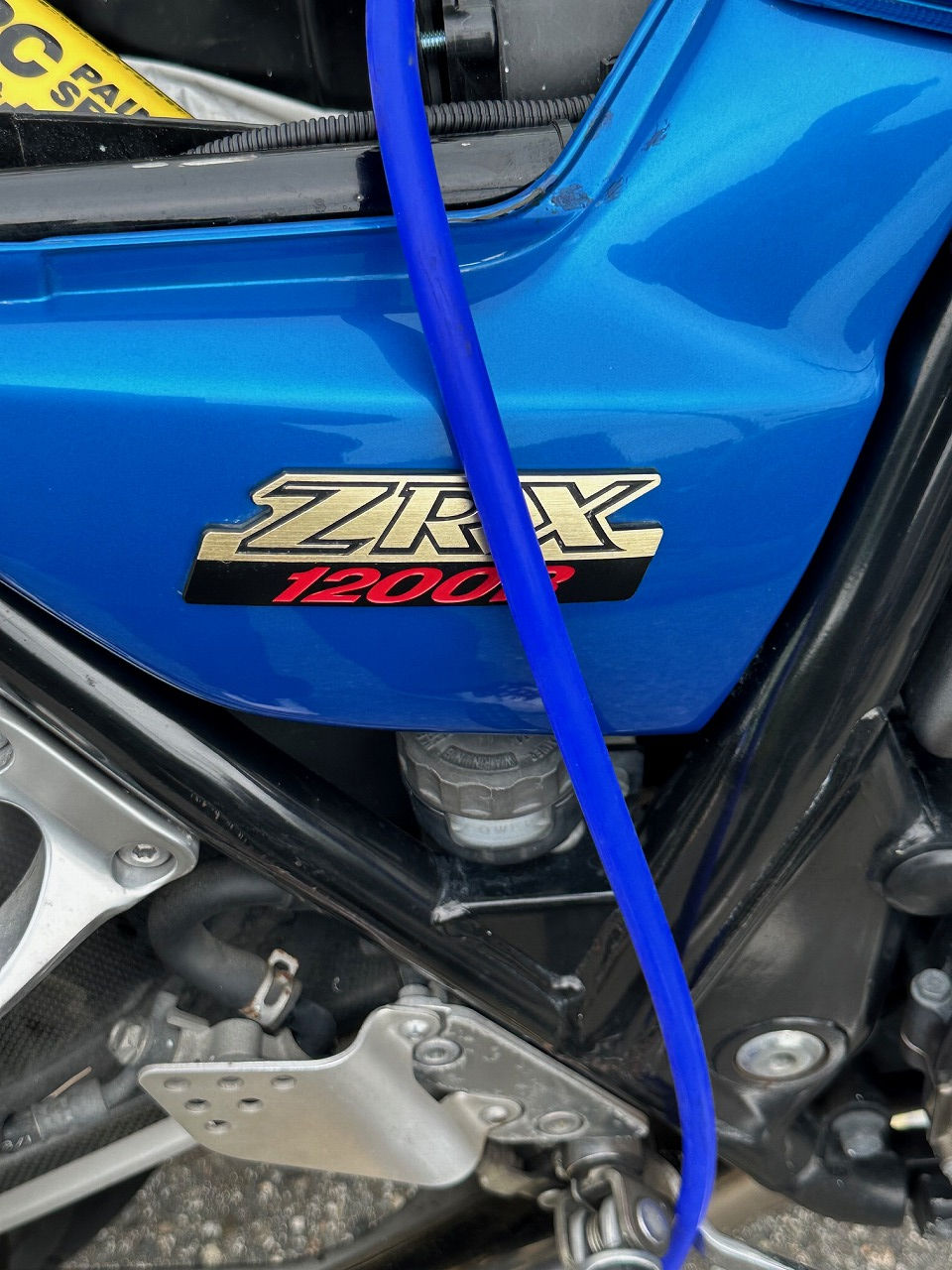 茨木県水戸市- カワサキ・ZRX1200R-ZRT20A型 水素ガスカーボンクリーニング施工実施