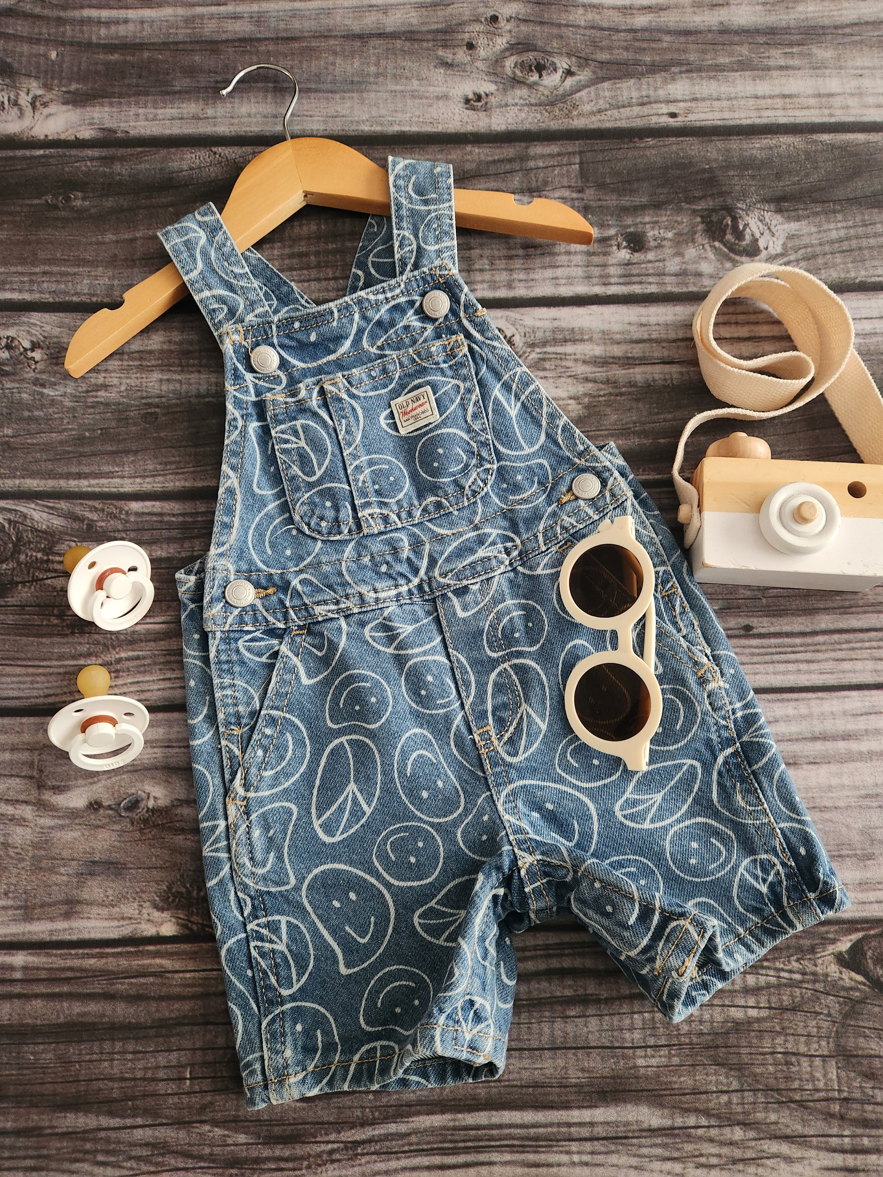 Old Navy Smily Denim Shortalls Sz 12M-18M 