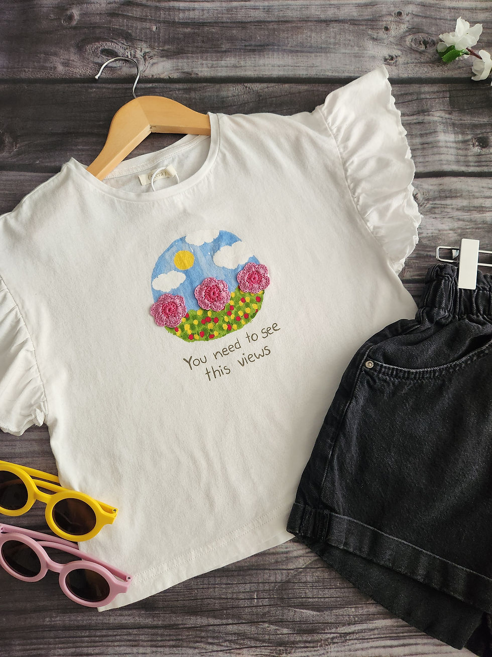 Thumbnail: Sfera Tee + Zara Denim Paperbag Waist Shorts Sz 10