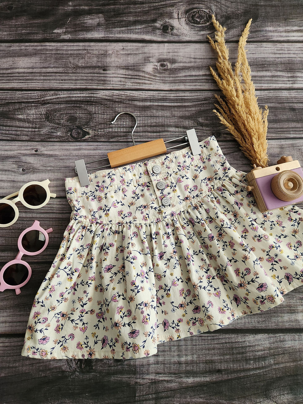 Thumbnail: Old Navy Floral Denim Skirt Sz 6-7 