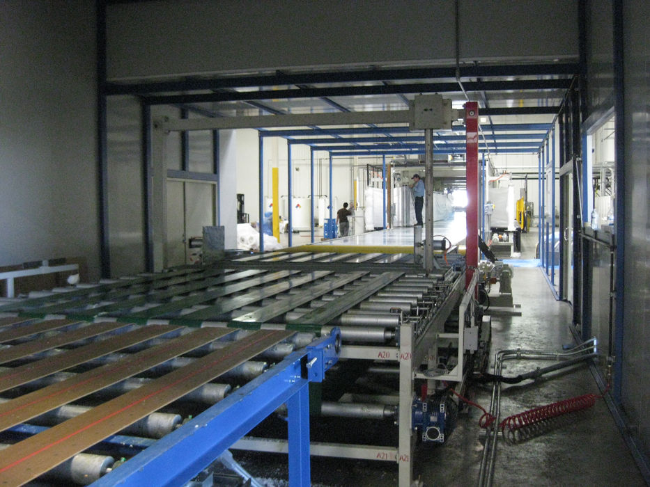 GA-02BR 左右式自動裁斷機(振刀)