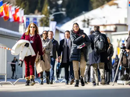 "AI Joins the Boardroom: Davos 2025 Showcases the Future of Executive Decision-Making"