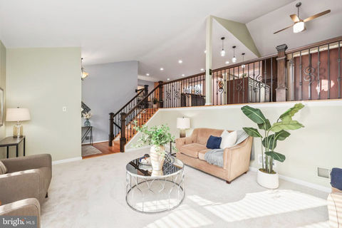 7580 Woodstown Drive, Springfield, VA - staged by Heidi Swenson