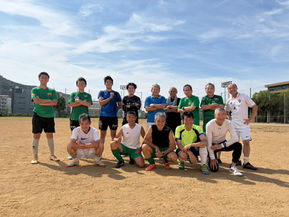 ビアパーティー&親睦サッカー開催