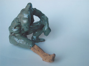 Anne Roche, plasticienne, céramique contemporaine, céramique, sculpteure, statuette, grès émaillé, céladon