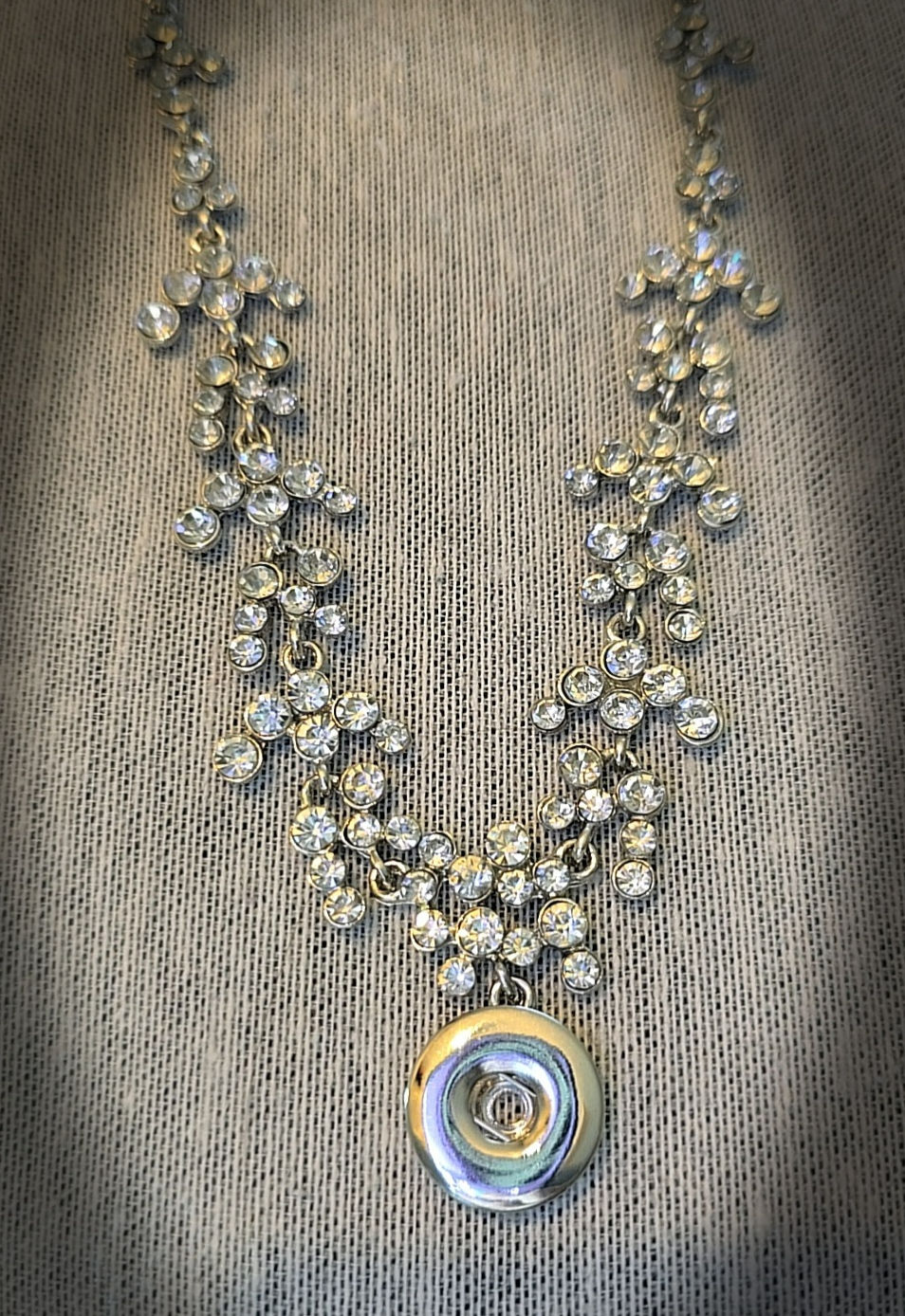 Thumbnail: Elegant Sparkly snap button necklace