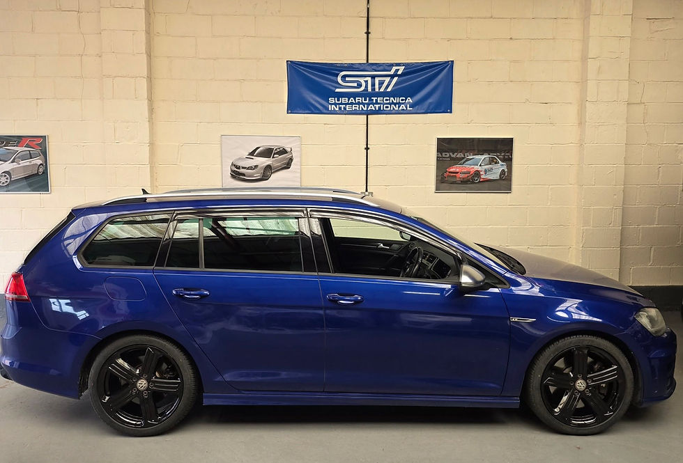 Thumbnail: VW Golf R DSG Estate 2015