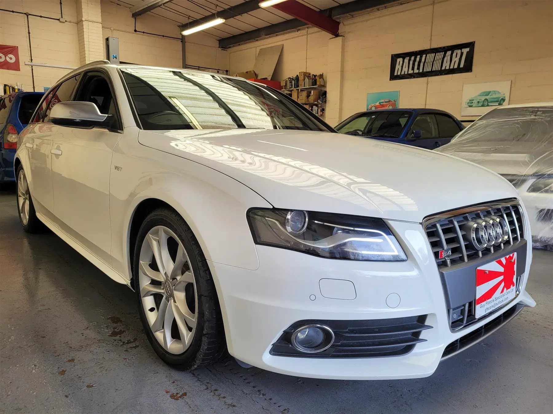 Audi S4 Avant 3.0 TFSI V6 Quattro 2011