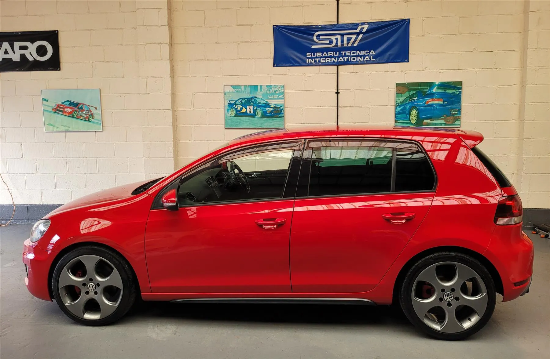 VW Golf GTIAdaptive Chassis Control GFS Cars