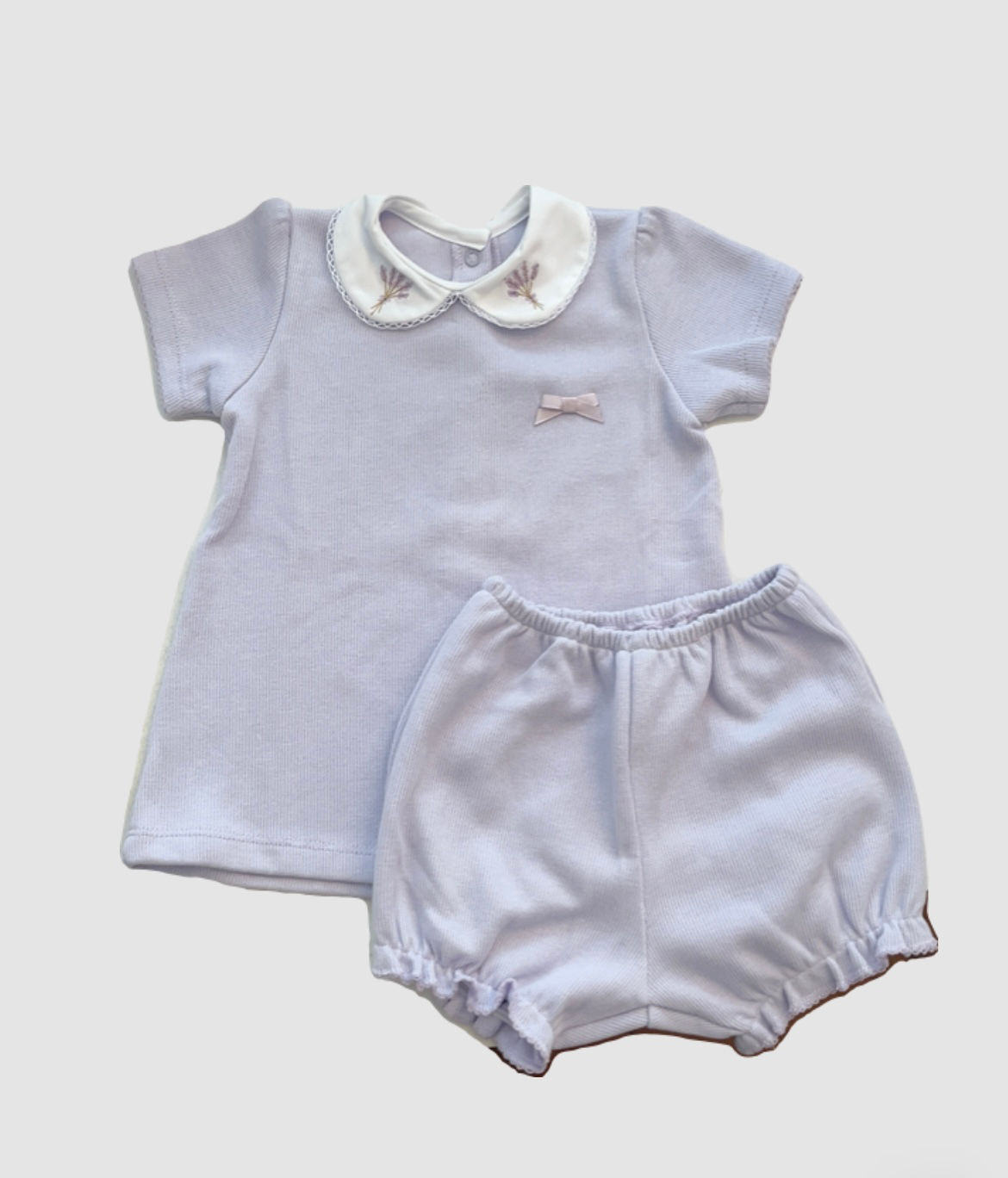 Conjunto lavanda gola bordada