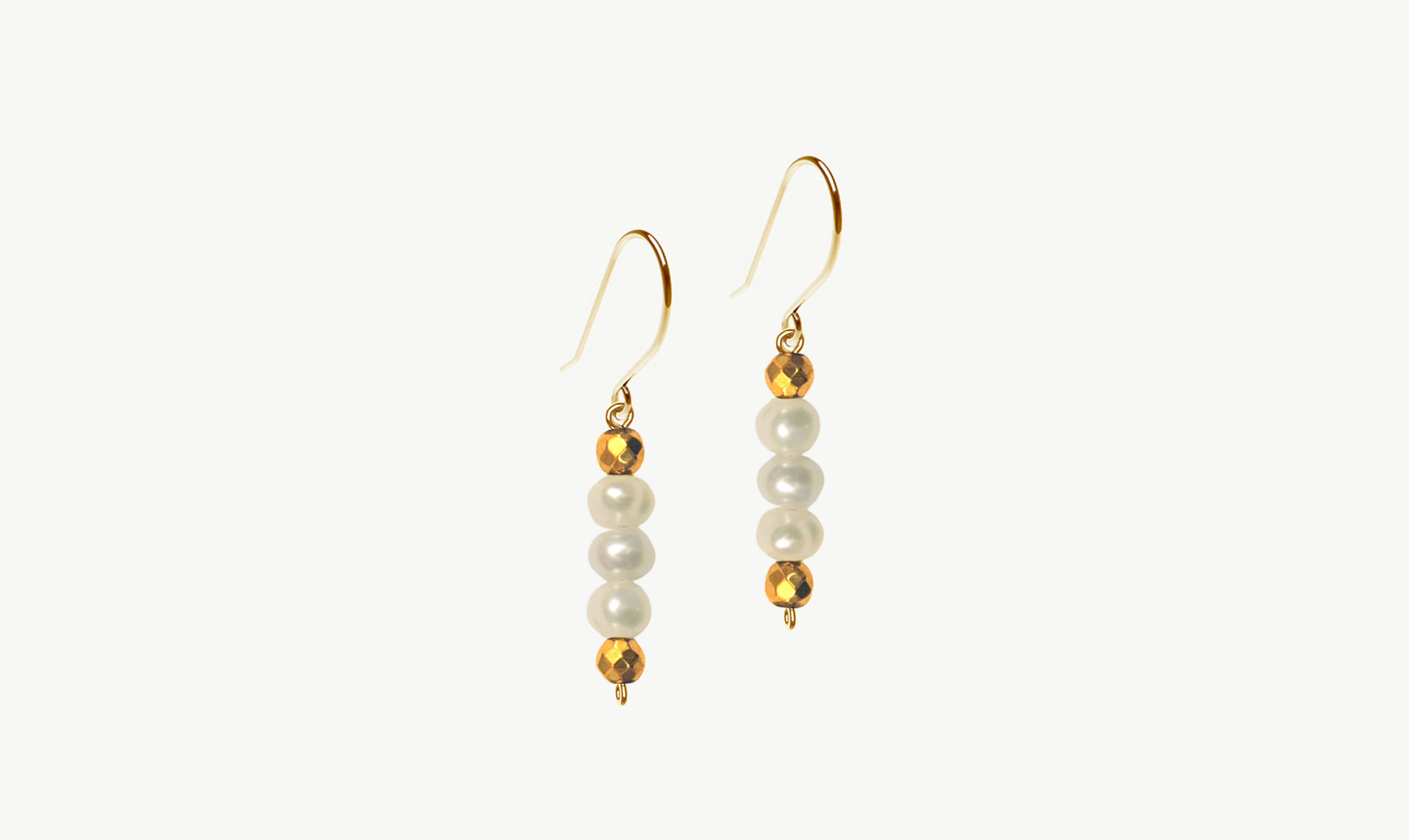 Fresh Water Pearl Earrings