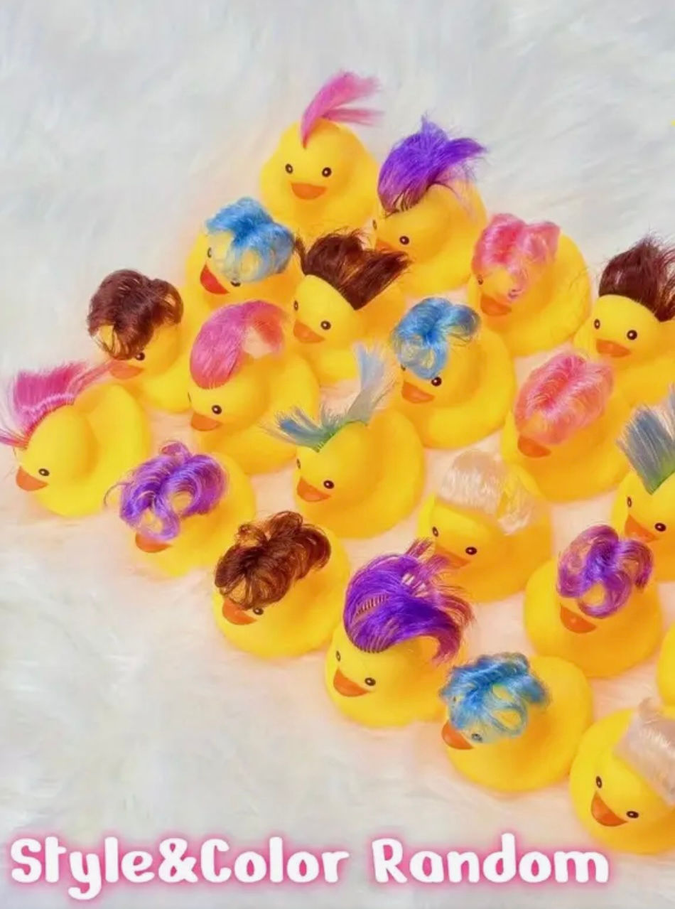Thumbnail: 5 pack -  Crazy hair rubber ducks