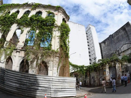 Decreto autoriza posse de 36 imóveis no Comércio para fortalecer segurança e revitalizar área