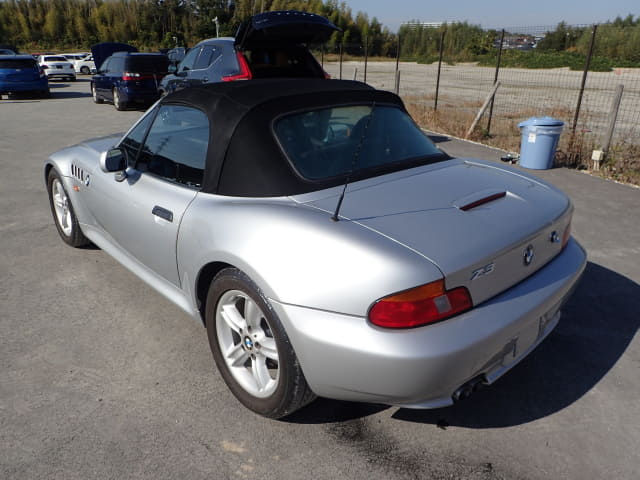 Thumbnail: 1999 BMW Z3 M Package