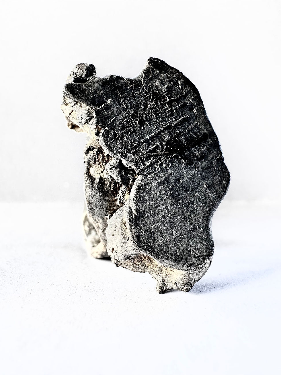 Miniature : muɔ̱th ring