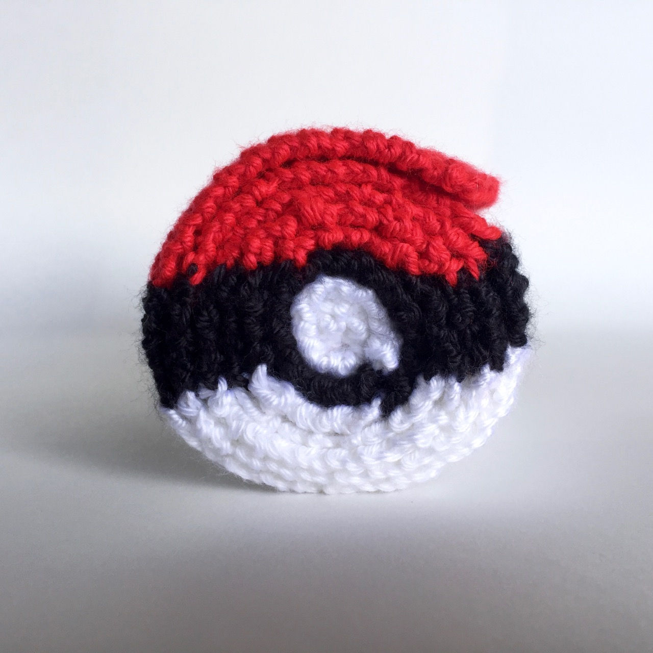 Pokésphere scarf || Knitting Pattern