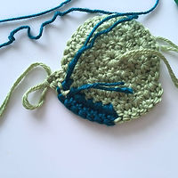 Changing color crochet