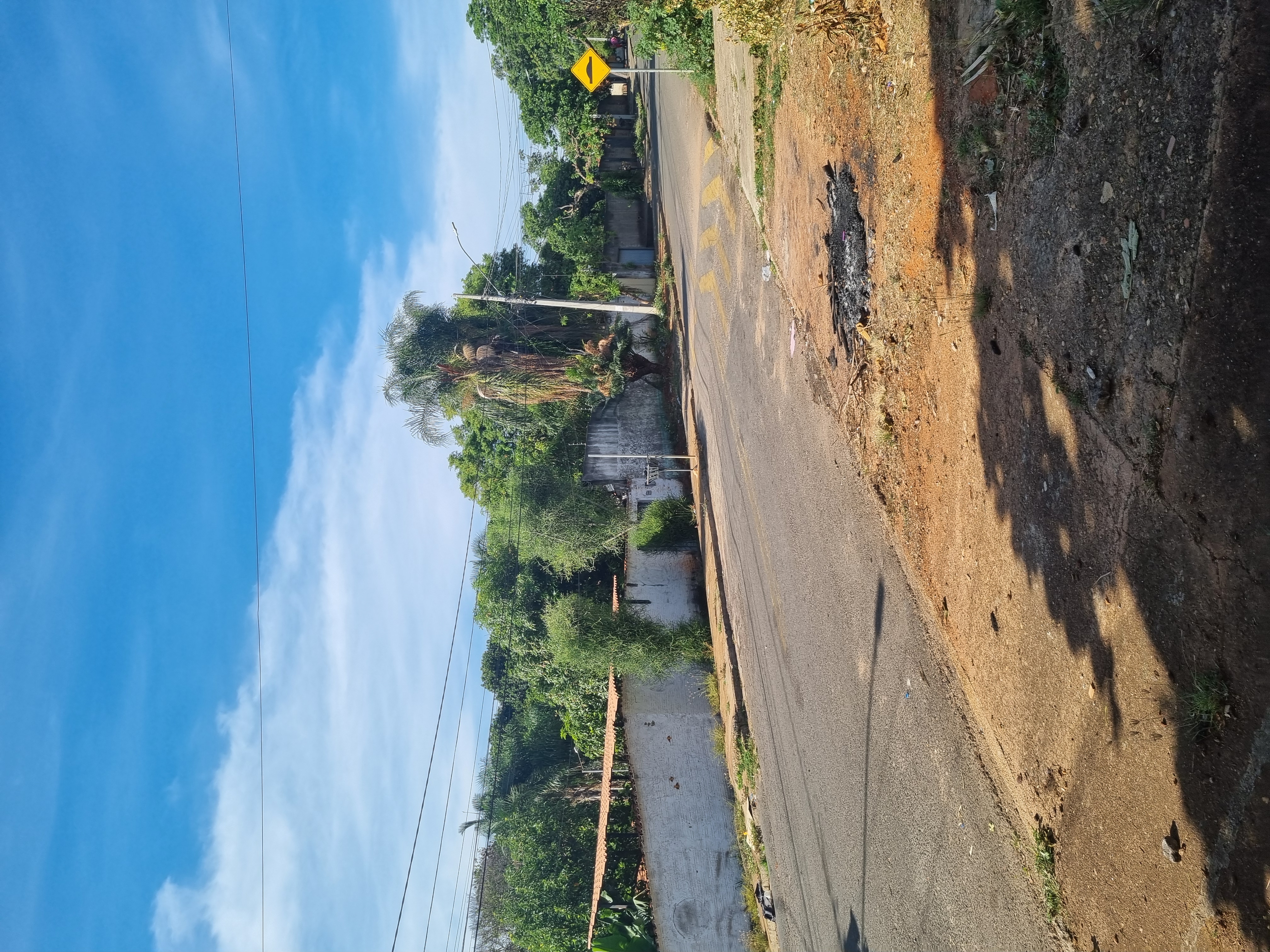 Rua da Prata, Jardim Novo Mundo, Goiânia, em outubro de 2025