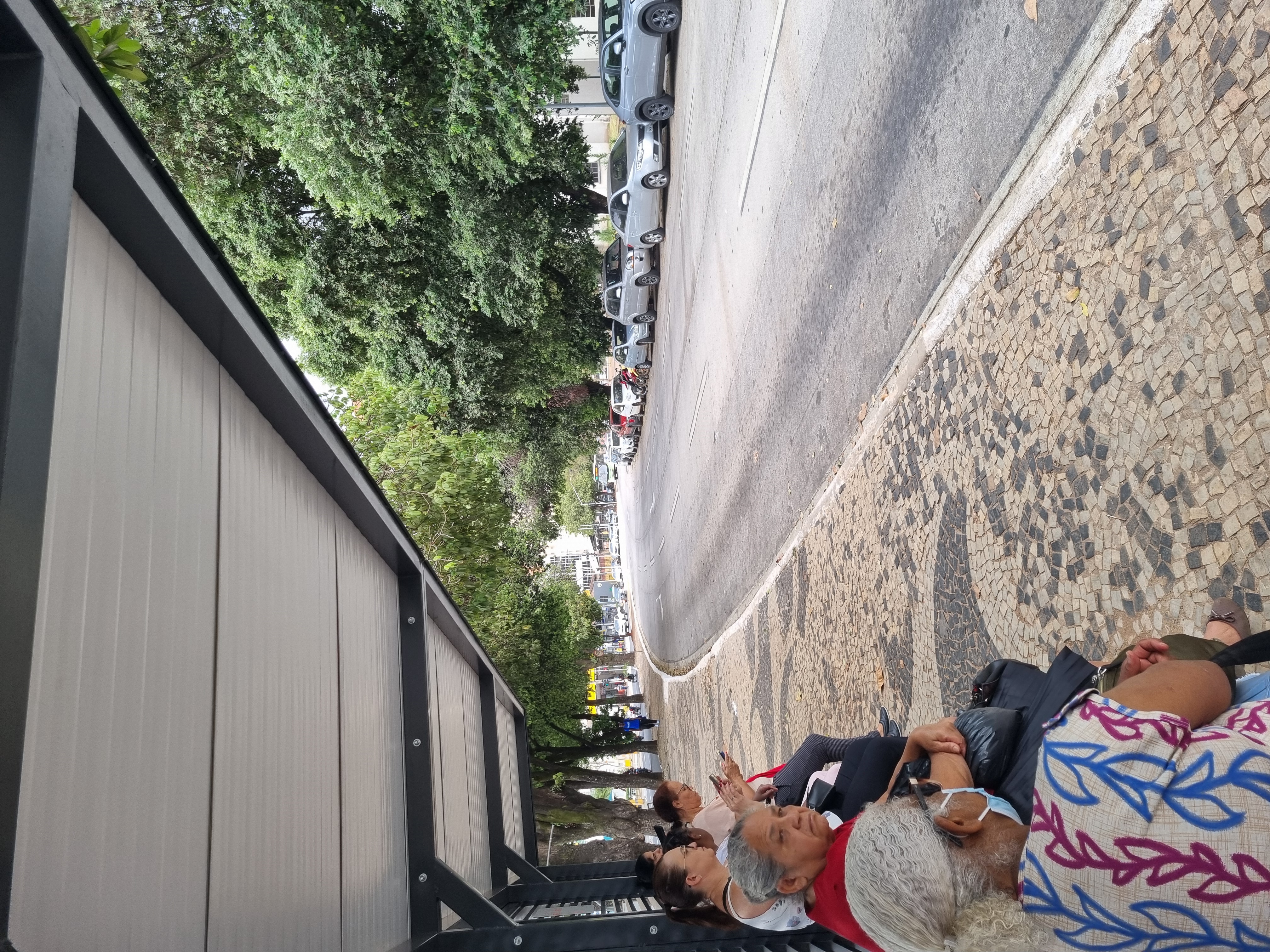 Bus stop 508 at Praça Cívica, central Goiânia, August 29, 2025