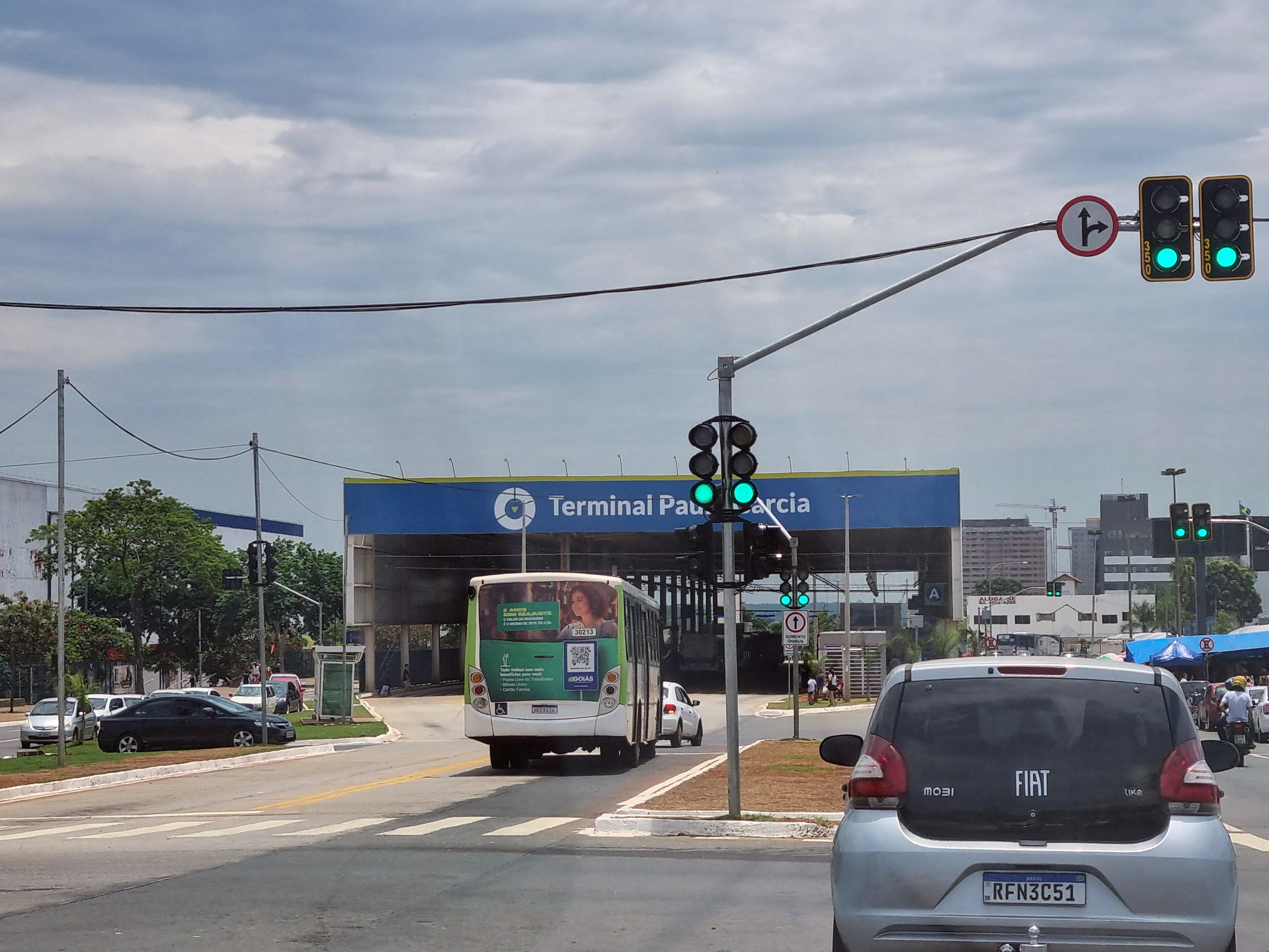 Avenida Goiás near Terminal Paulo Garcia in central Goiânia, October 2023