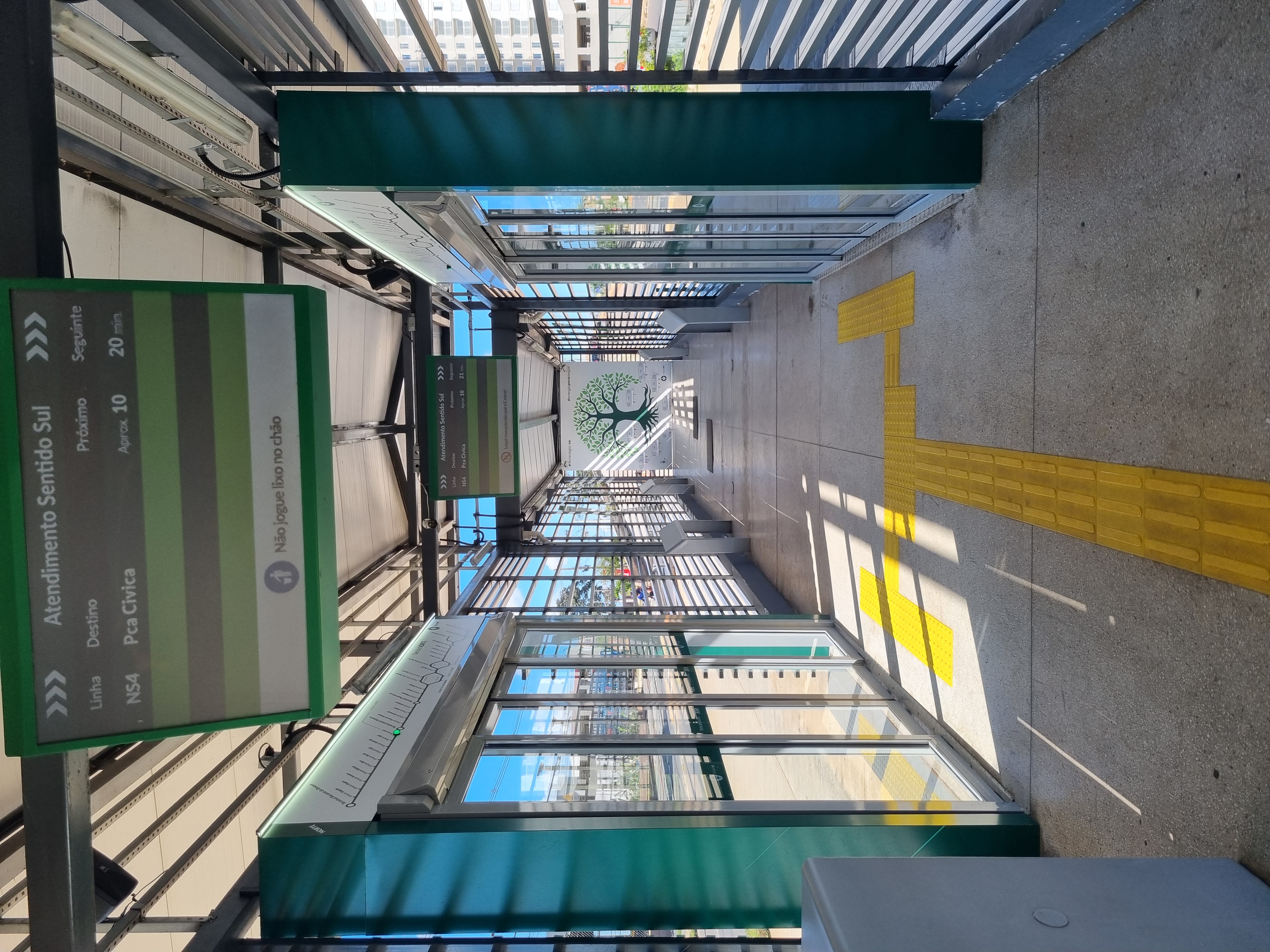 Ipê Station beside Passeio das Águas Shopping, Jardim Ipê, Goiânia, May 2025