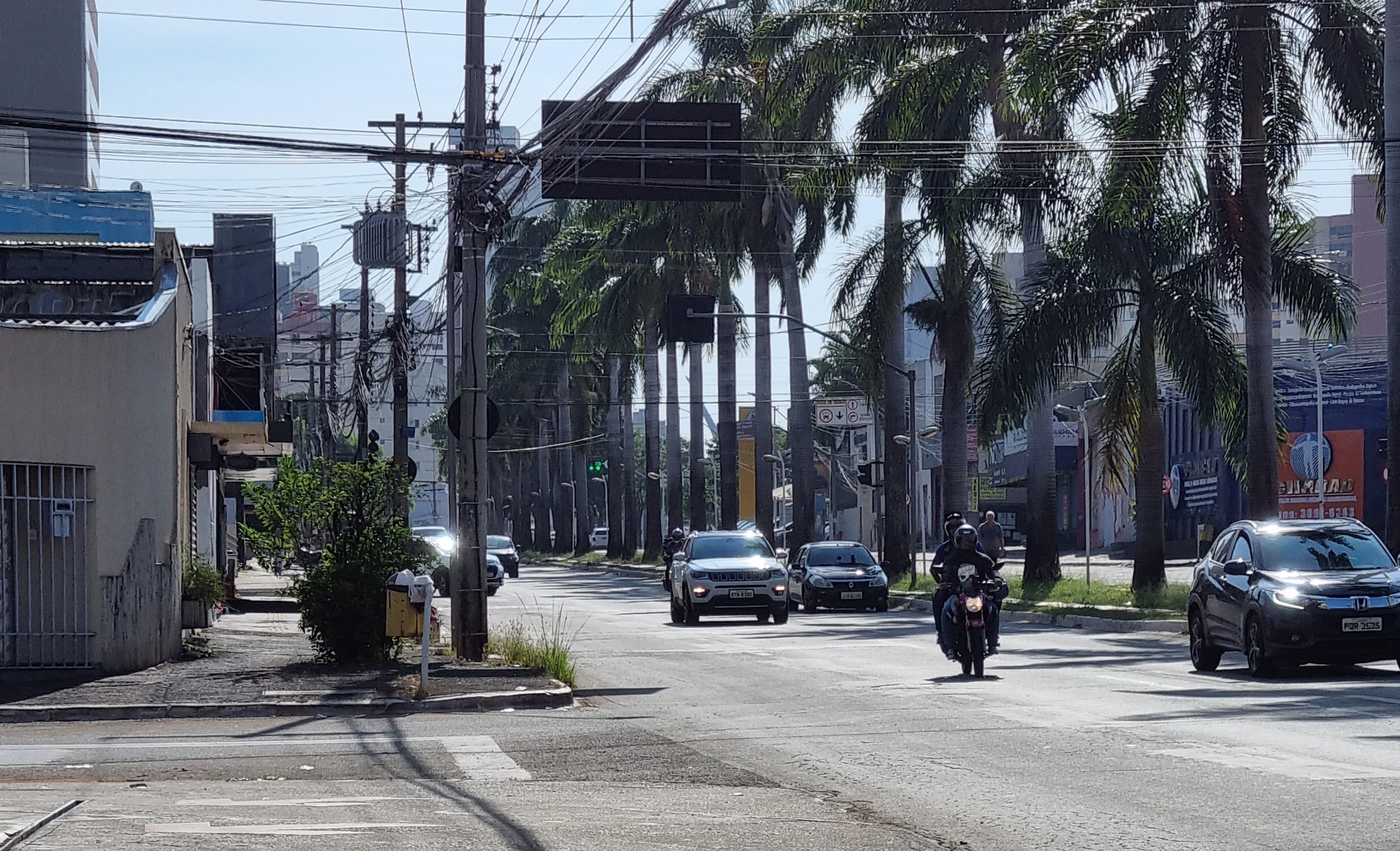 Avenida T-63, Jardim América, Goiânia, em outubro de 2023