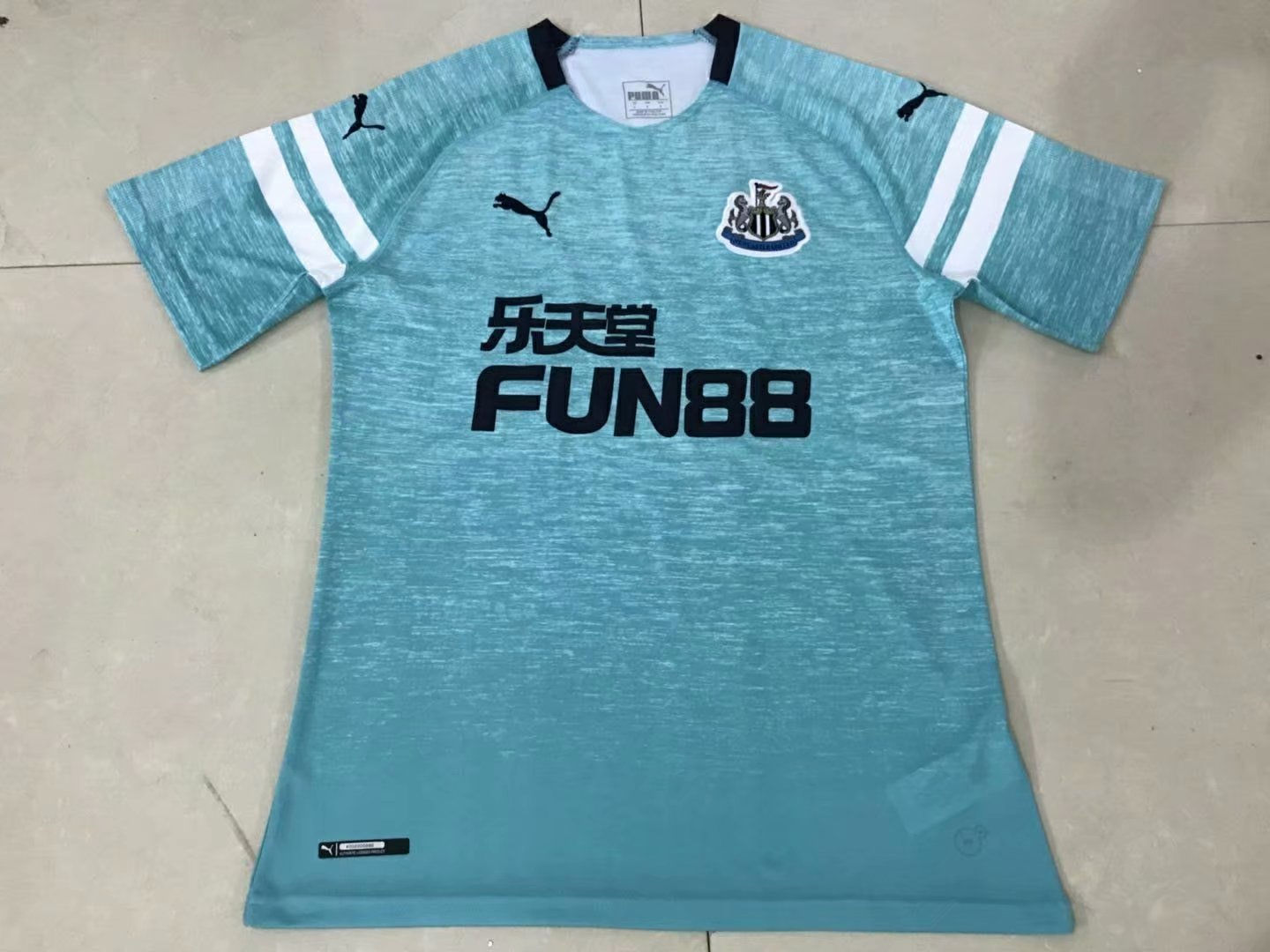 Camiseta Newcastle 2018/2019