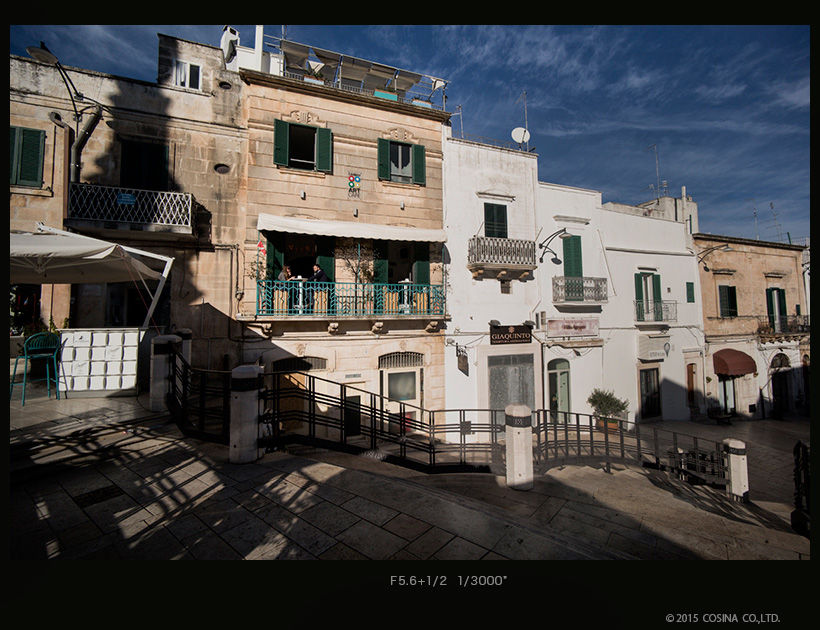 Thumbnail: Street view of buildings taken with Voigtlander Color-Skopar 21mm F3.5.