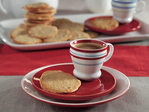 Almond Oat Thins
