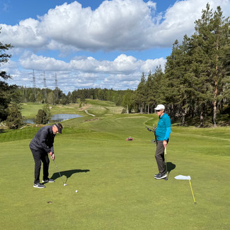 Grey Tops på green 7