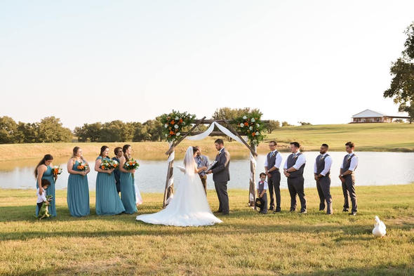 Gorgous Outdoor Wedding