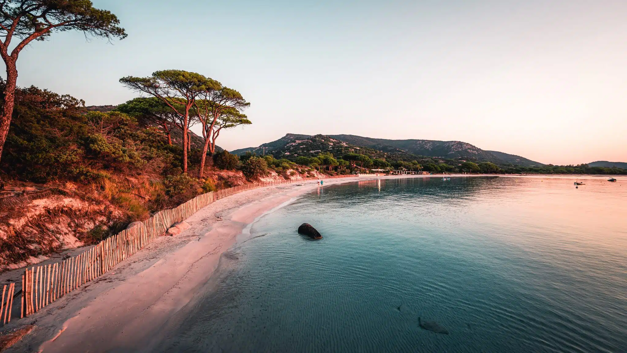 Les plage de l'extrême sud de la Corse au couleurs de l'automne