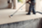apply grey epoxy resin in an industrial hall.jpg