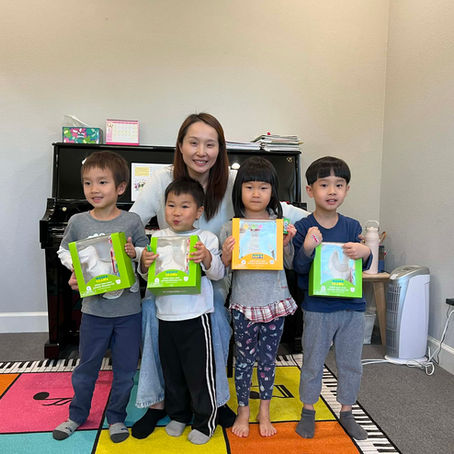 10 Signs Your Child Is Ready to Start Piano Lessons