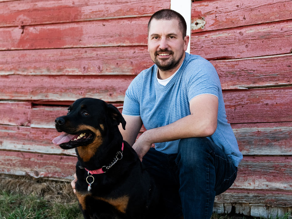 Calgary family photo shoot near Calgary, AB.