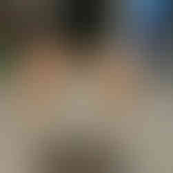 Person doing a medium stance squat