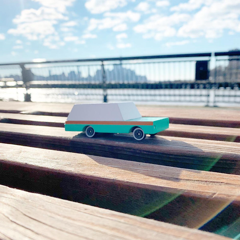 Thumbnail: Teal Wagon