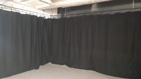 Drapes on Runners