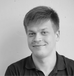 Працював над UX дизайном cтартапів, що в результаті отримували мільйони доларів інвестицій.
Працював над UX дизайном бізнесів, що мають мільйони користувачів.
Зібрав команду UX дизайнерів в аутсорс компанії і створив окремий сервіс UX експертизи.