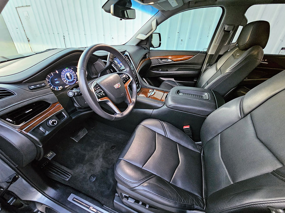 Thumbnail: 2018 Cadillac Escalade Luxury