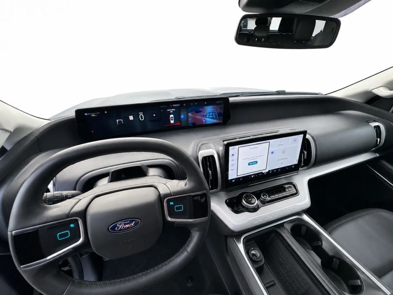 2025 Ford Expedition Active - Photo 12