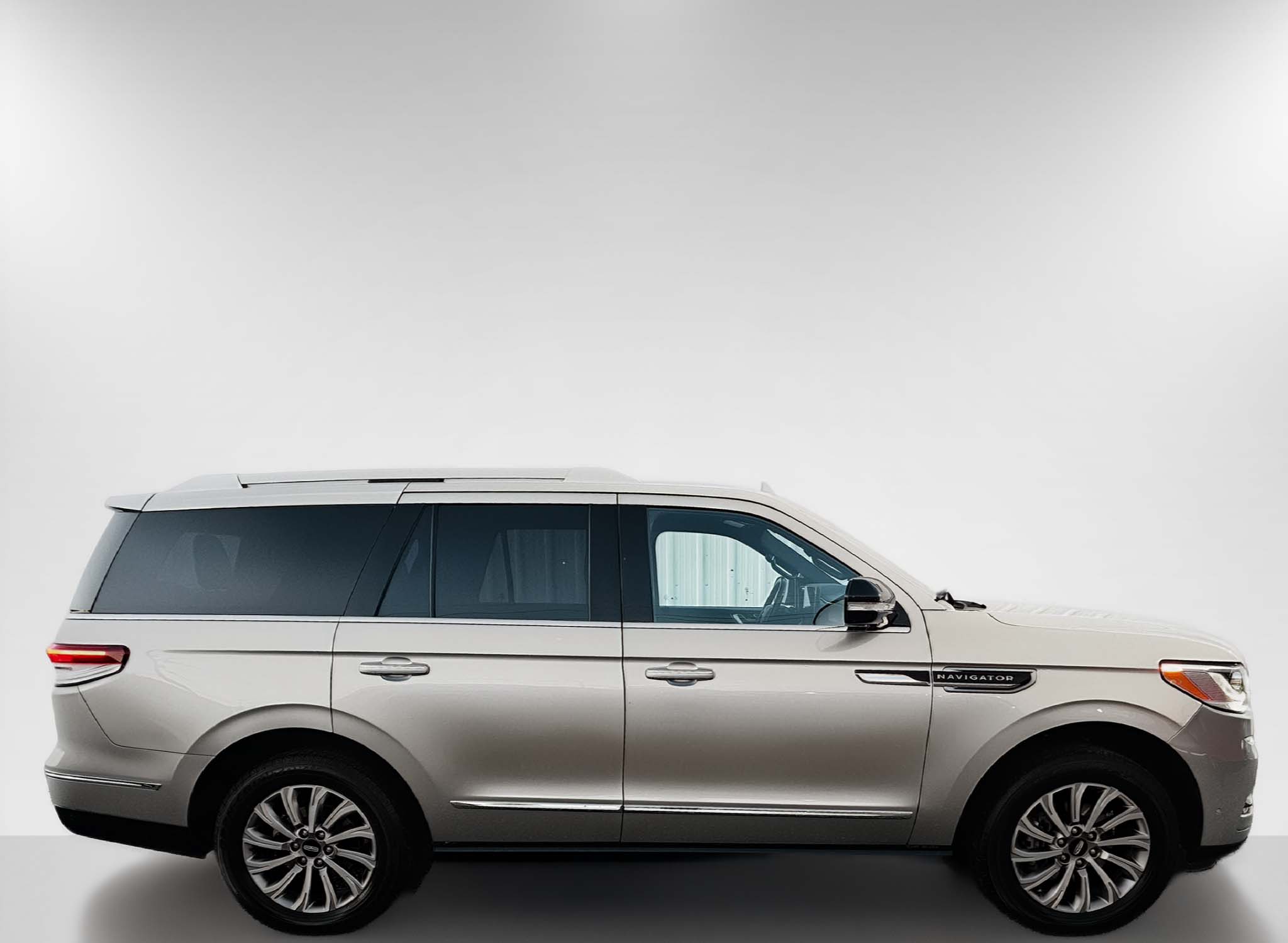 2023 Lincoln Navigator Base - Photo 5