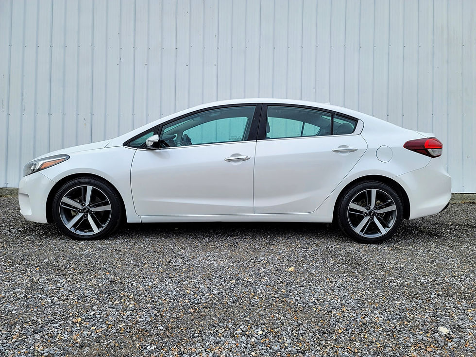 Thumbnail: 2017 Kia Forte EX