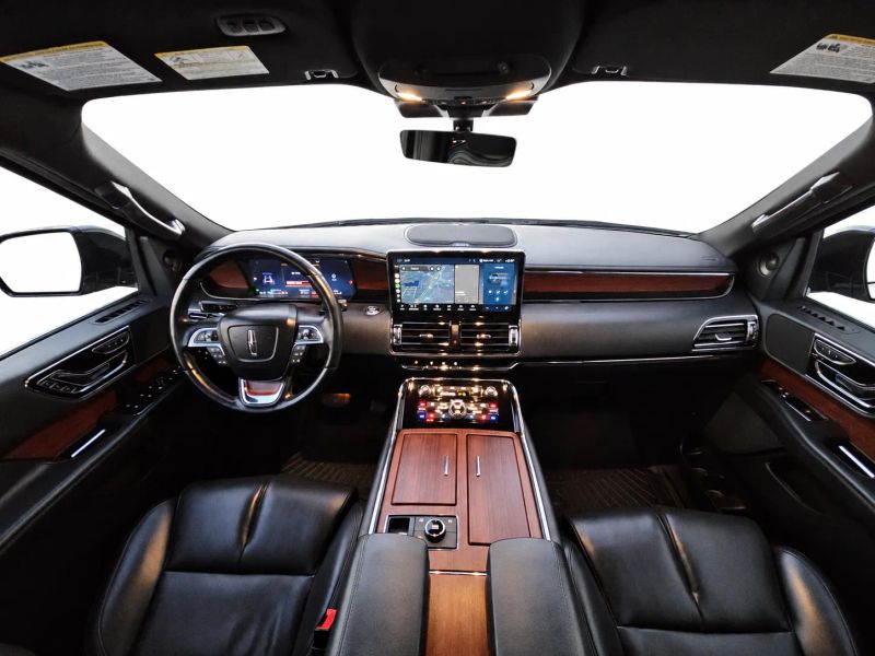 2023 Lincoln Navigator Base - Photo 8
