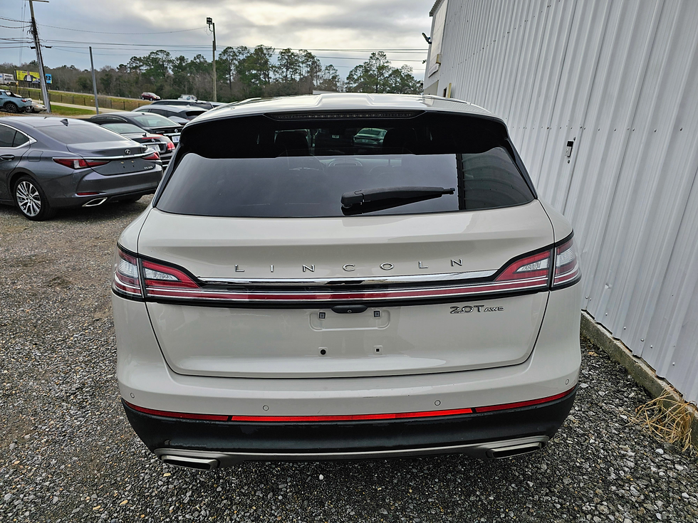 Thumbnail: 2019 Lincoln Nautilus Reserve