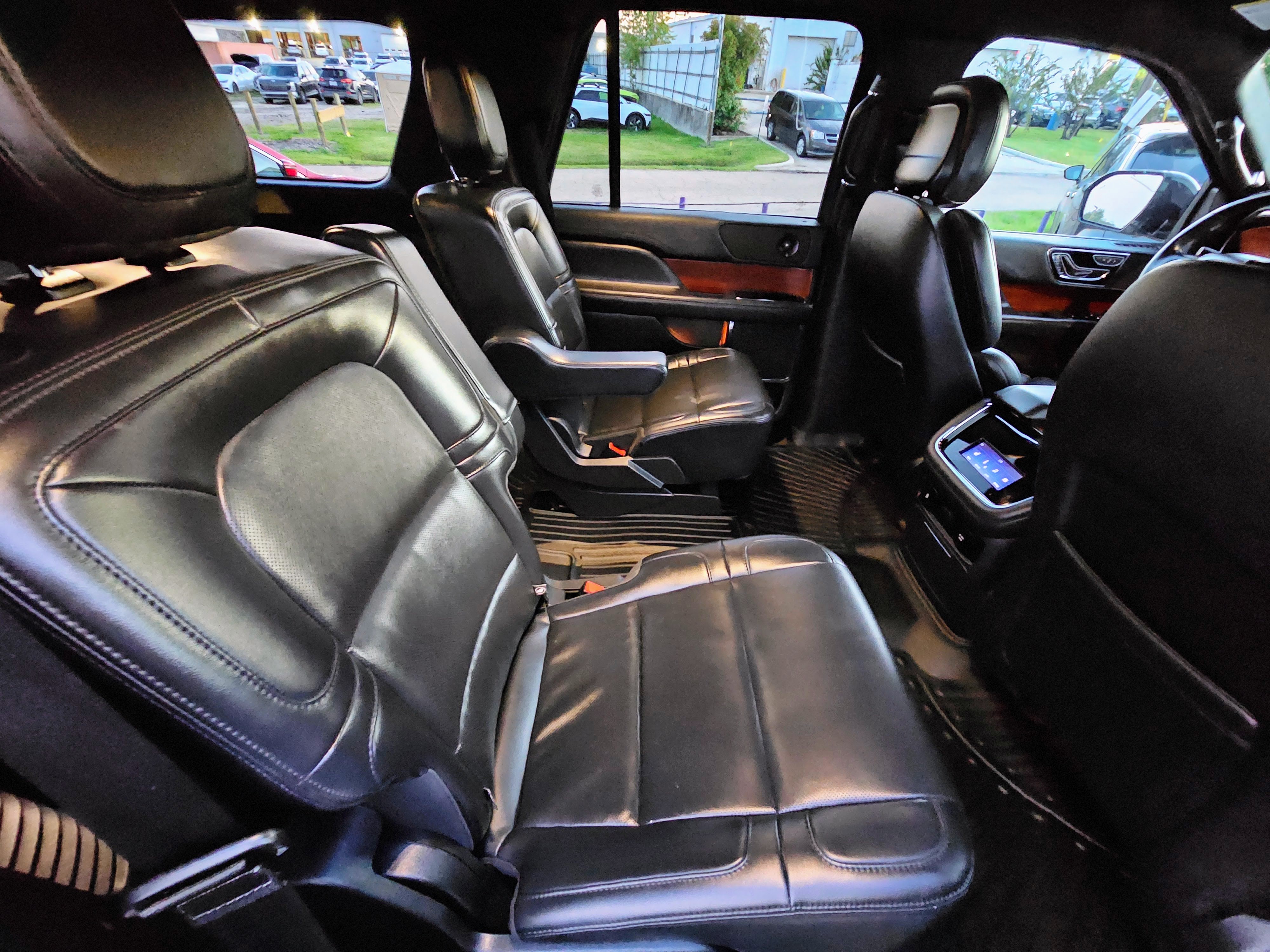 2023 Lincoln Navigator Base - Photo 12