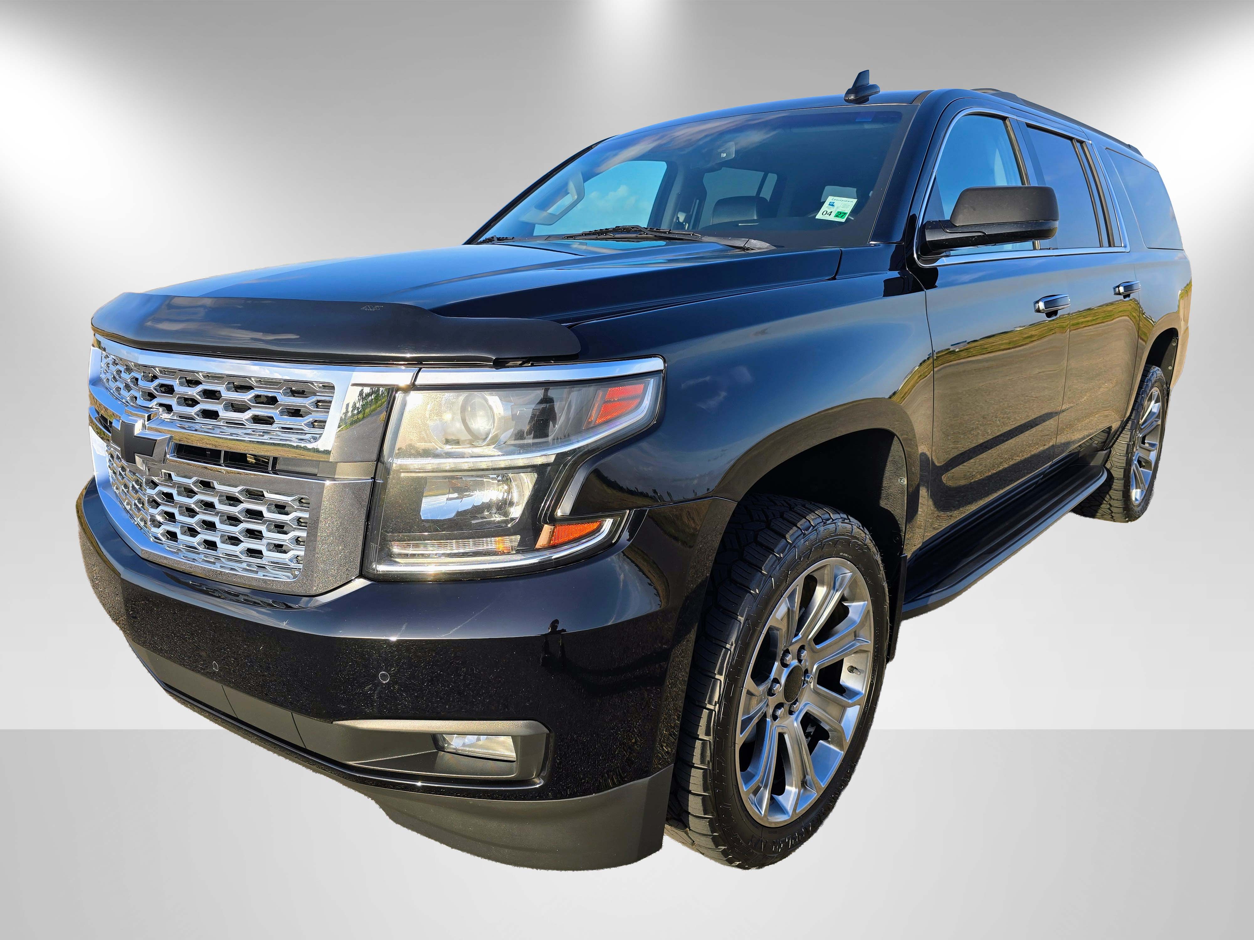 2018 Chevrolet Suburban 2WD 1500 LT's photo