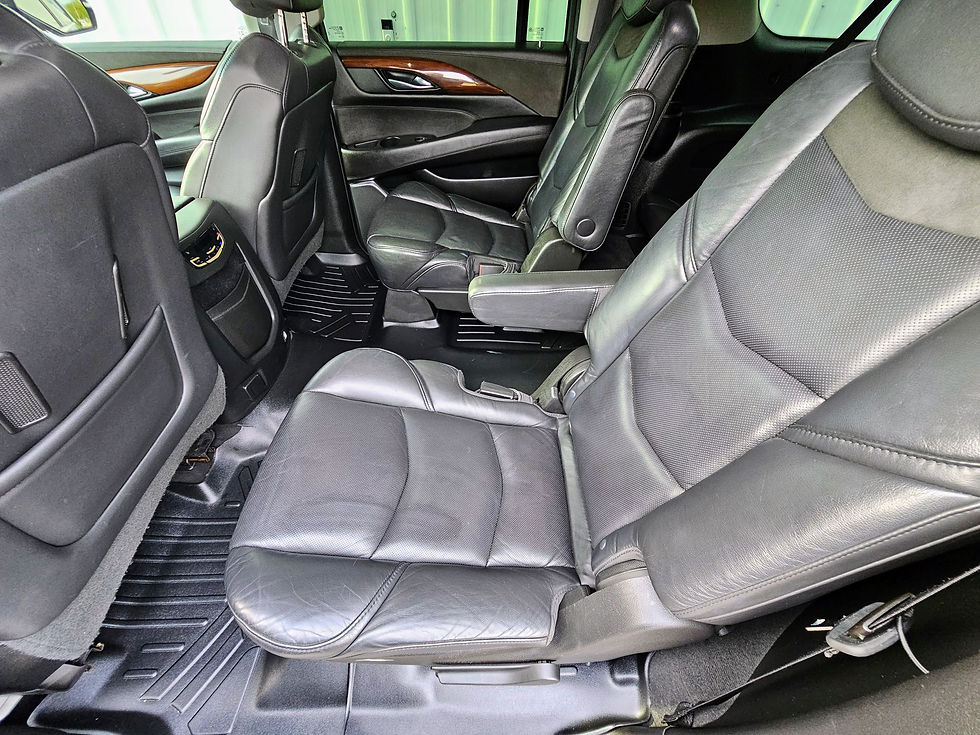 Thumbnail: 2019 Cadillac Escalade ESV