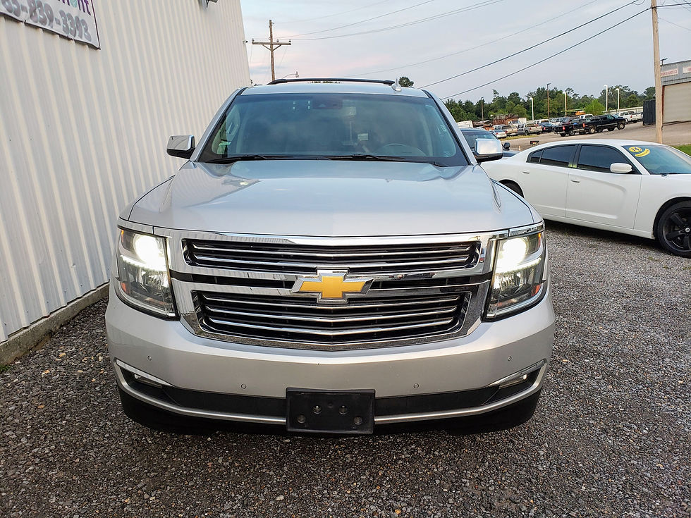 Thumbnail: 2018 Chevrolet Suburban 1500 Premier 4WD