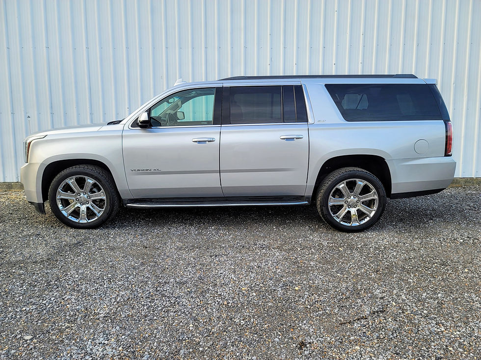 Thumbnail: 2016 GMC Yukon XL SLT